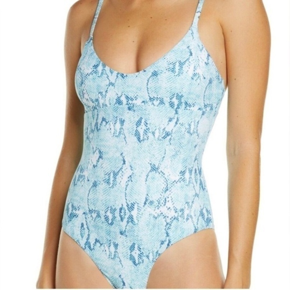Chelsea28 Snakeskin One Piece Swimsuit Blue Print Resort Pool